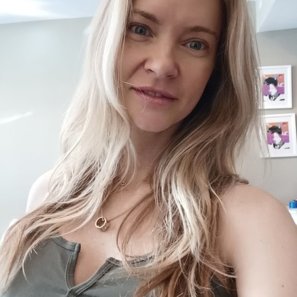 Gucci Bee Backpack - Picture 2 of 6